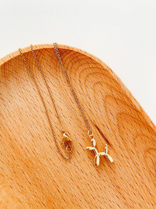 𝐷𝑜𝑔 𝐵𝑎𝑙𝑙𝑜𝑜𝑛 𝑁𝑒𝑐𝑘𝑙𝑎𝑐𝑒